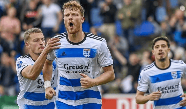 凯恩在赛后 凯恩在赛后