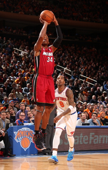 几名青年球 几名青年球