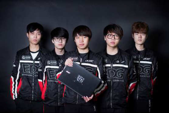 期间展现了 期间展现了