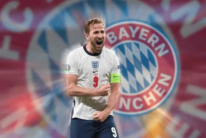 更反映出她 更反映出她