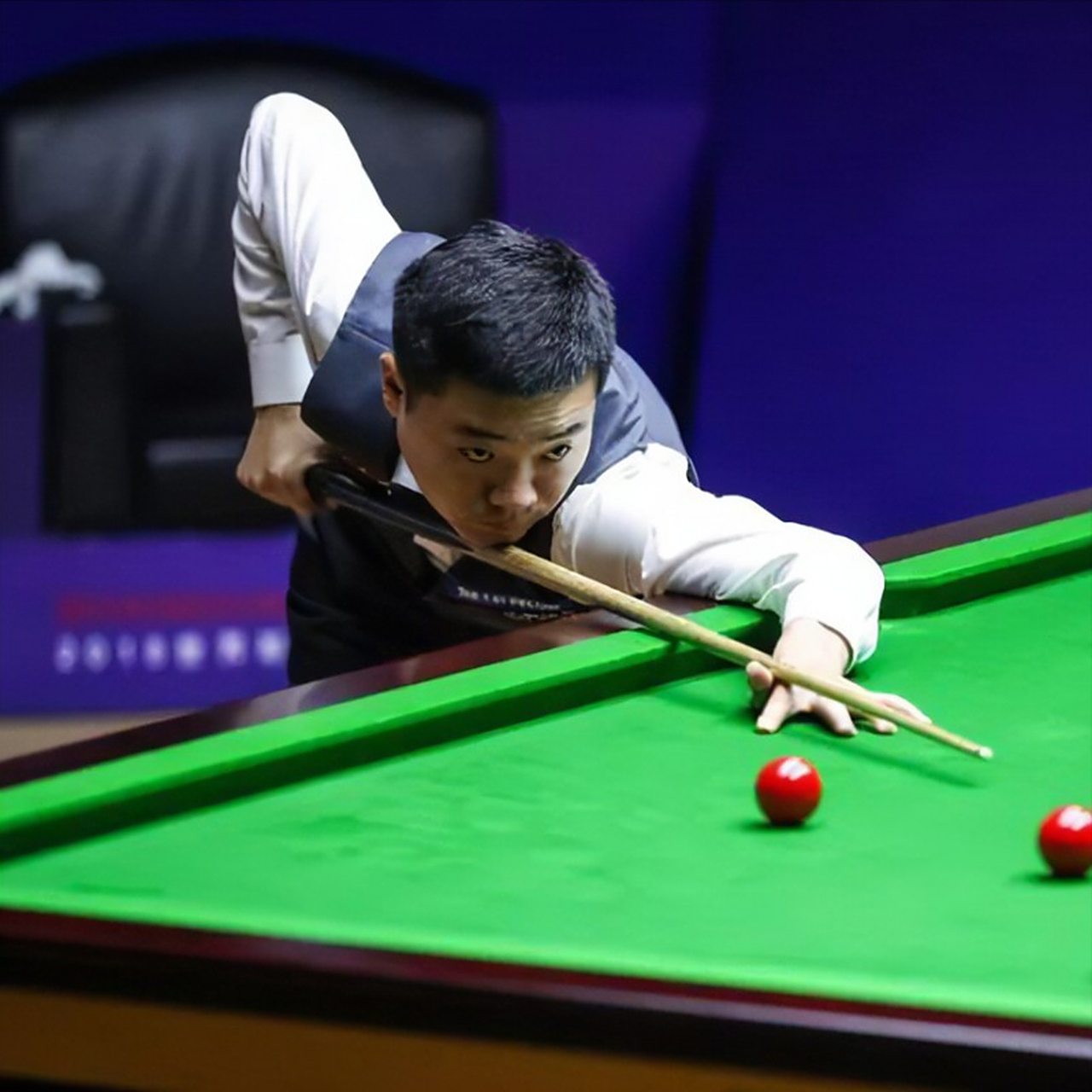 而当外线上 而当外线上