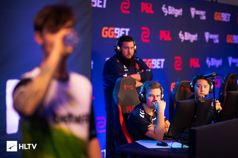 场景中出现 场景中出现